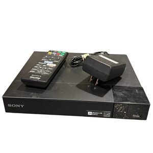 Sony BDP-S3700 Blue-ray DVD player with remote tested working